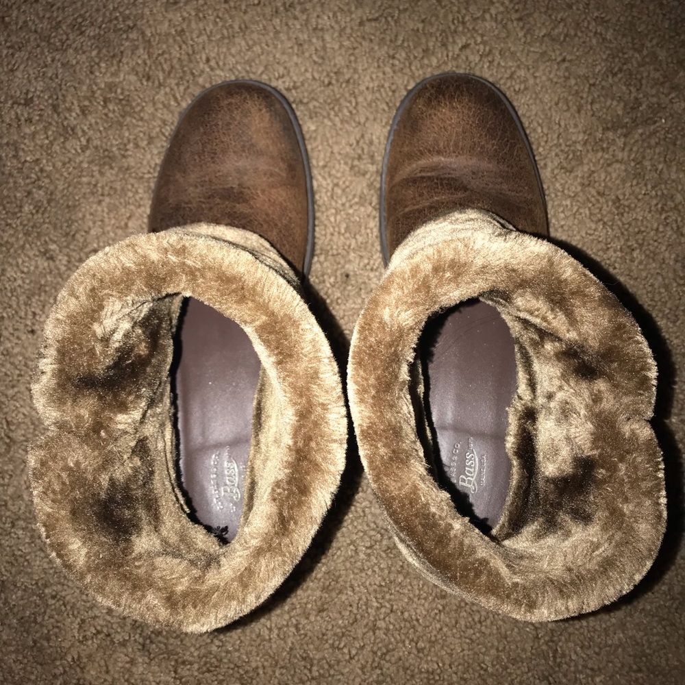 Boots - Picture 3 of 4